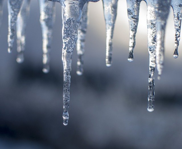 Why Choose Business Doors That Can Withstand Extreme Weather Conditions