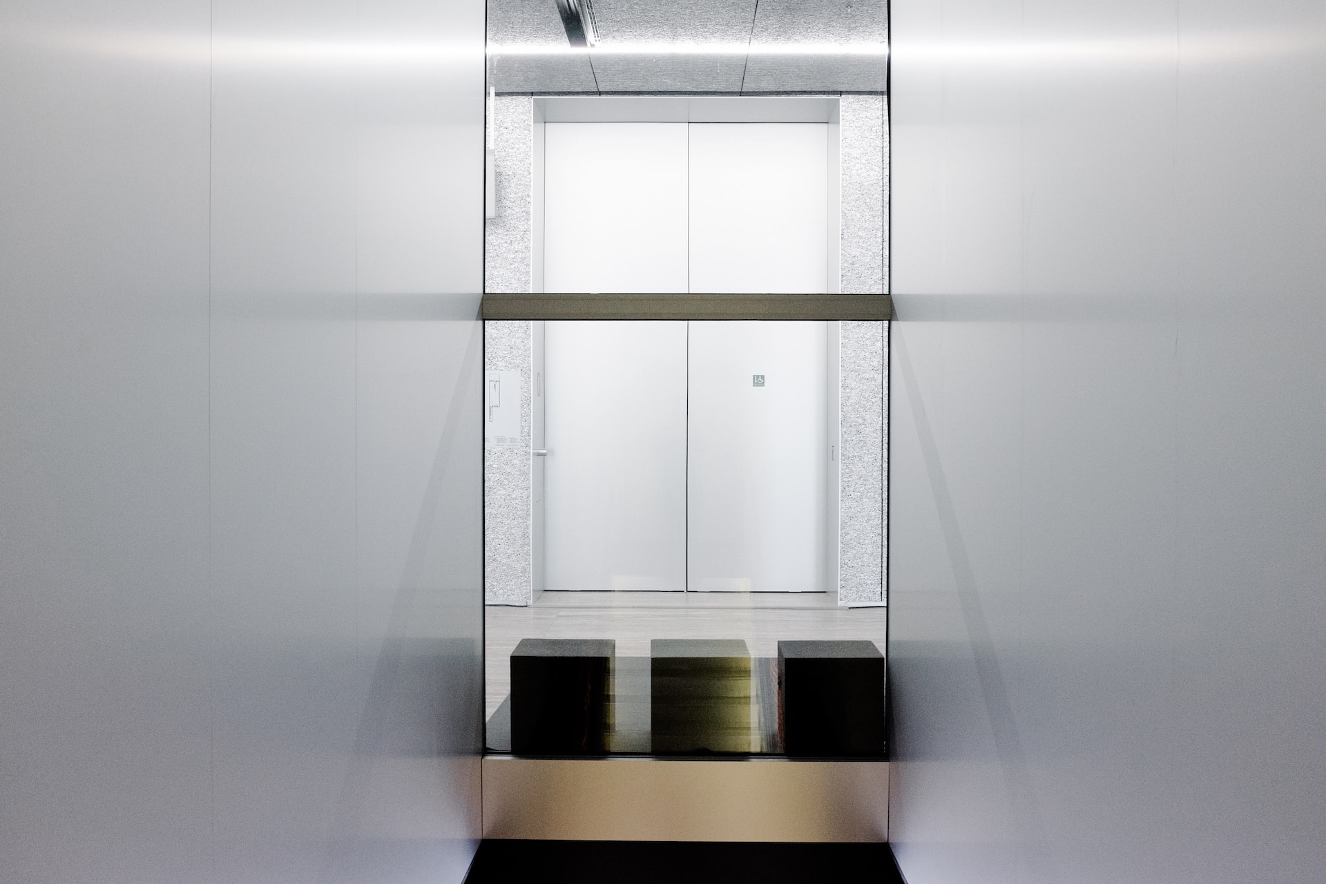Why Aluminium Commercial Doors are a Smart Investment