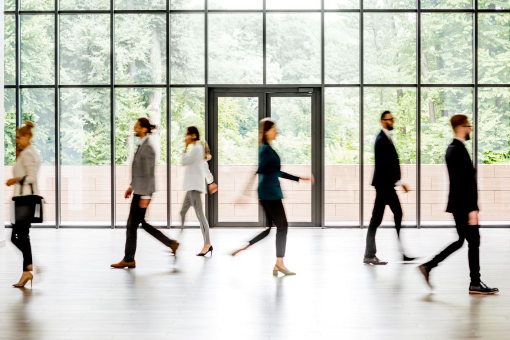 5 Ways to Maintain Manual Doors in High-Traffic Commercial Environments